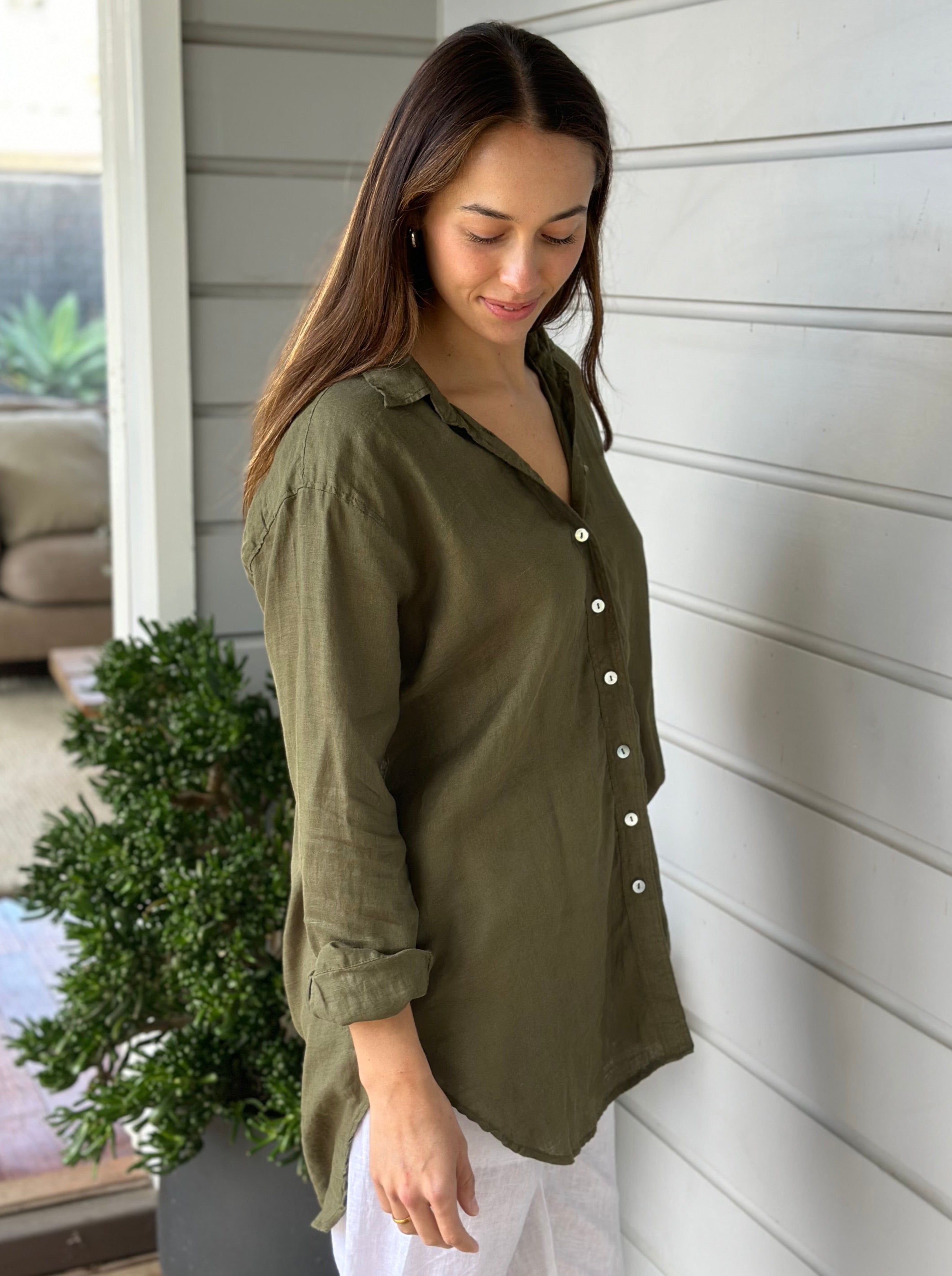 skyla shirt - army linen - Image 2